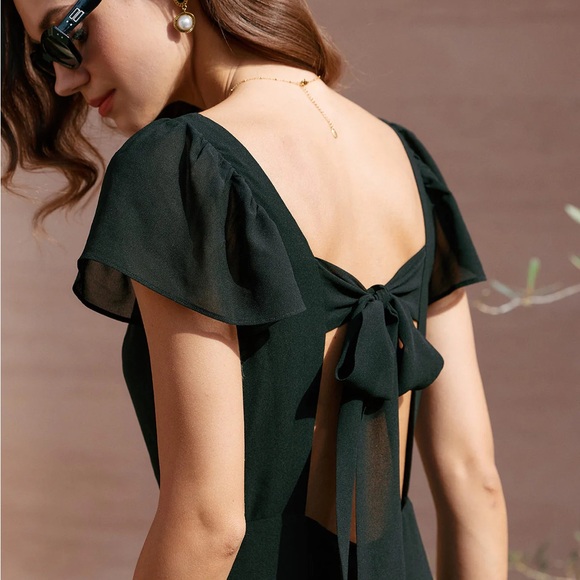 Black Sweetheart Neck Chiffon Maxi Dress - Picture 2 of 8